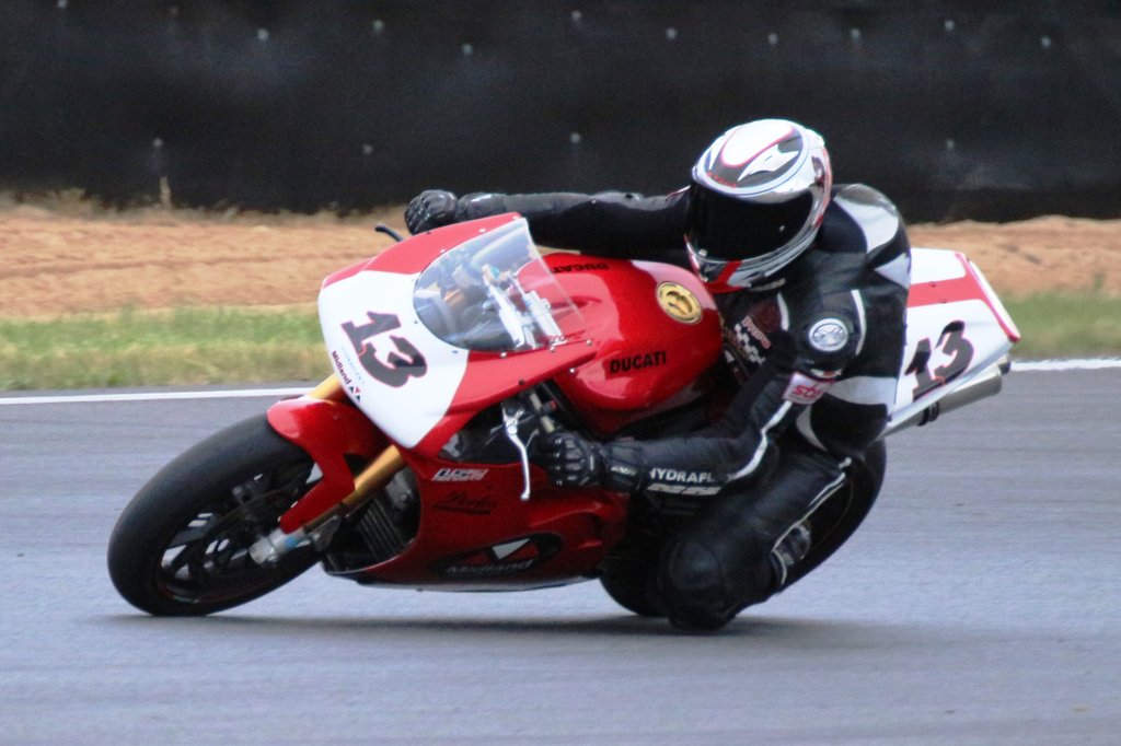 René Prang på sin Ducati 996 SPS fra 1998
(Foto: Erling Prang)